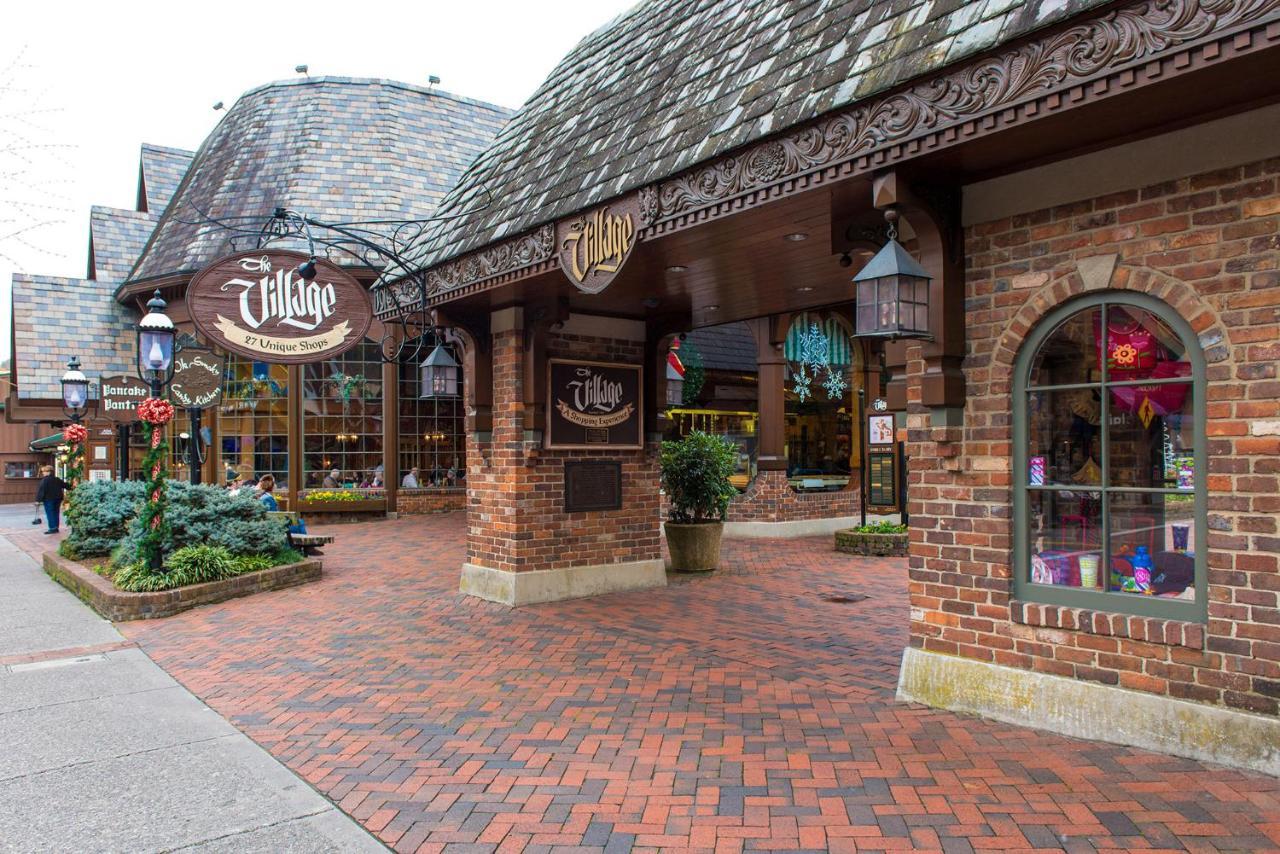 Nestled Inn McCookville 외부 사진